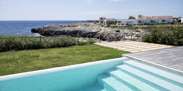 Compraventa de Inmuebles en Fuenlabrada · Casas de Playa