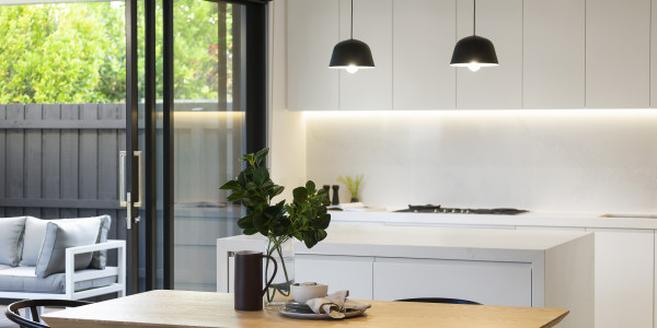 Inversores, Intermediarios, Agentes y Brokers Inmobiliarios en Fuenlabrada · Plantas Baja